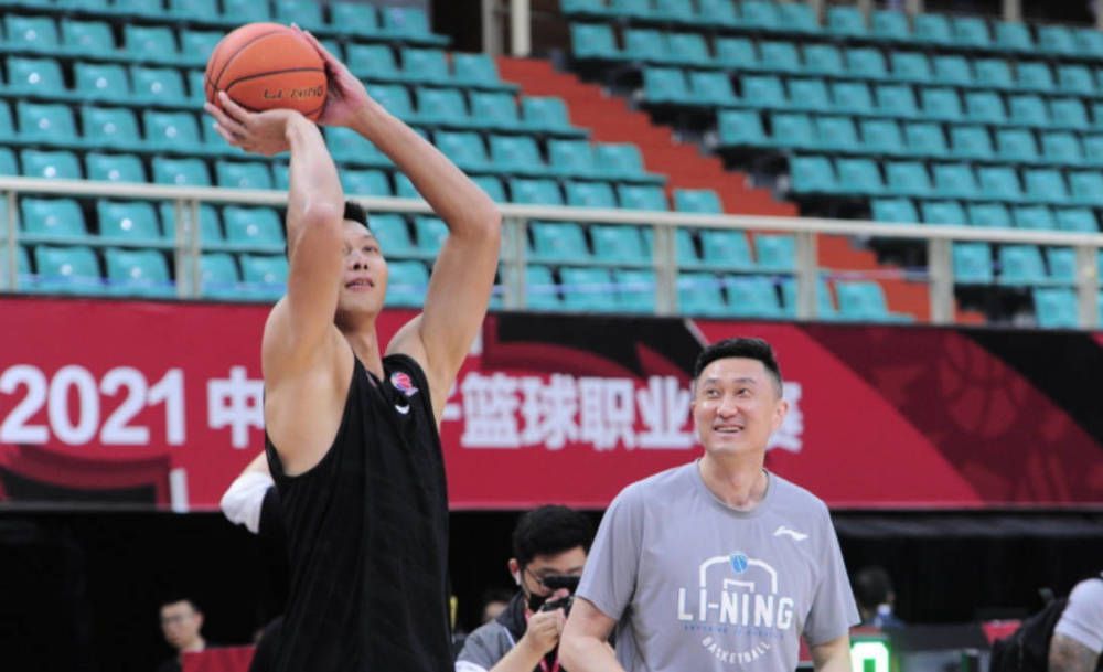 罗马在3-0击败谢里夫后，由于积分落后于布拉格斯拉维亚取得了小组第二名，这导致他们必须在2月份与一支欧冠小组第三的队伍进行附加赛。